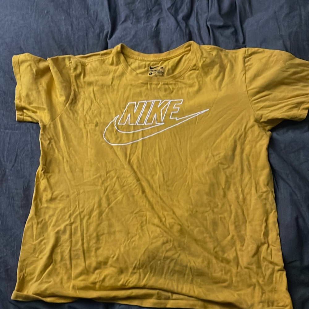 Nike Tee